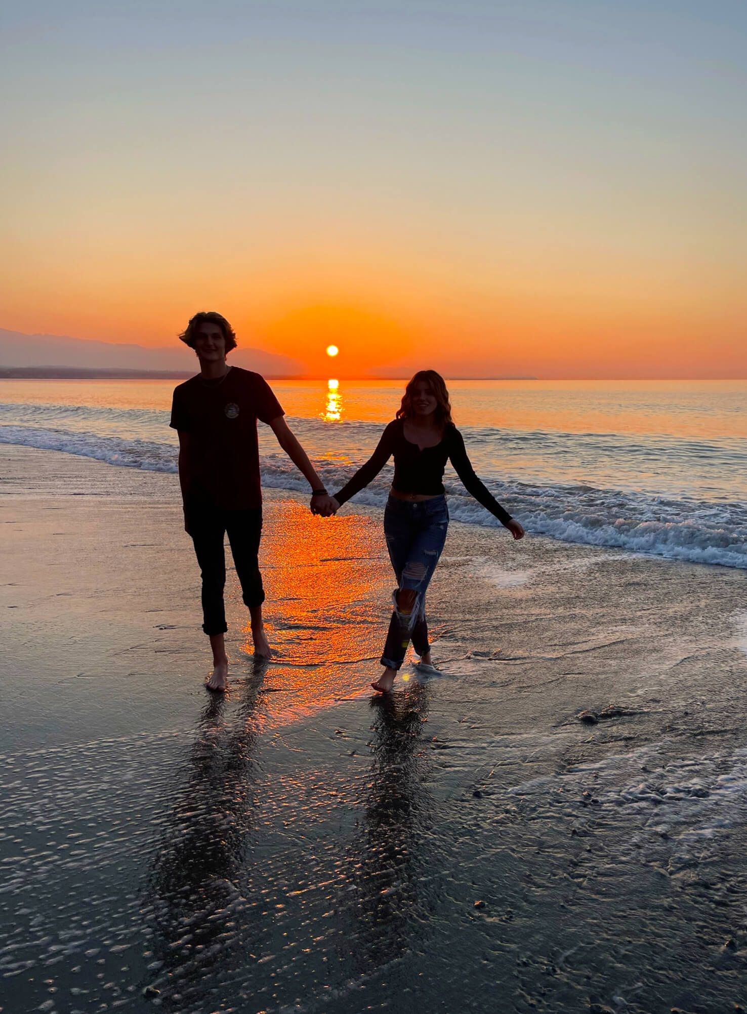 Just minutes from the cottage you can enjoy a walk along the Dungeness Spit and the Strait of Juan de Fuca.