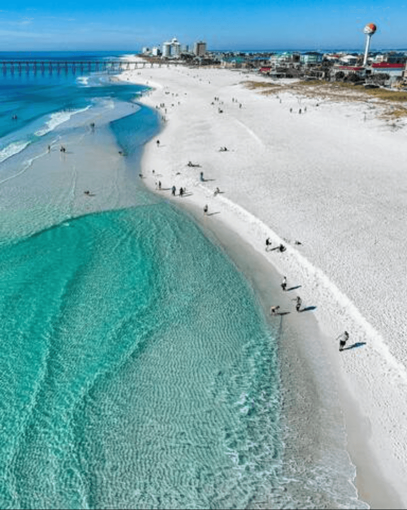 Beautiful Pensacola Beach 10 minutes away!